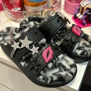 Fuzzy croc slides